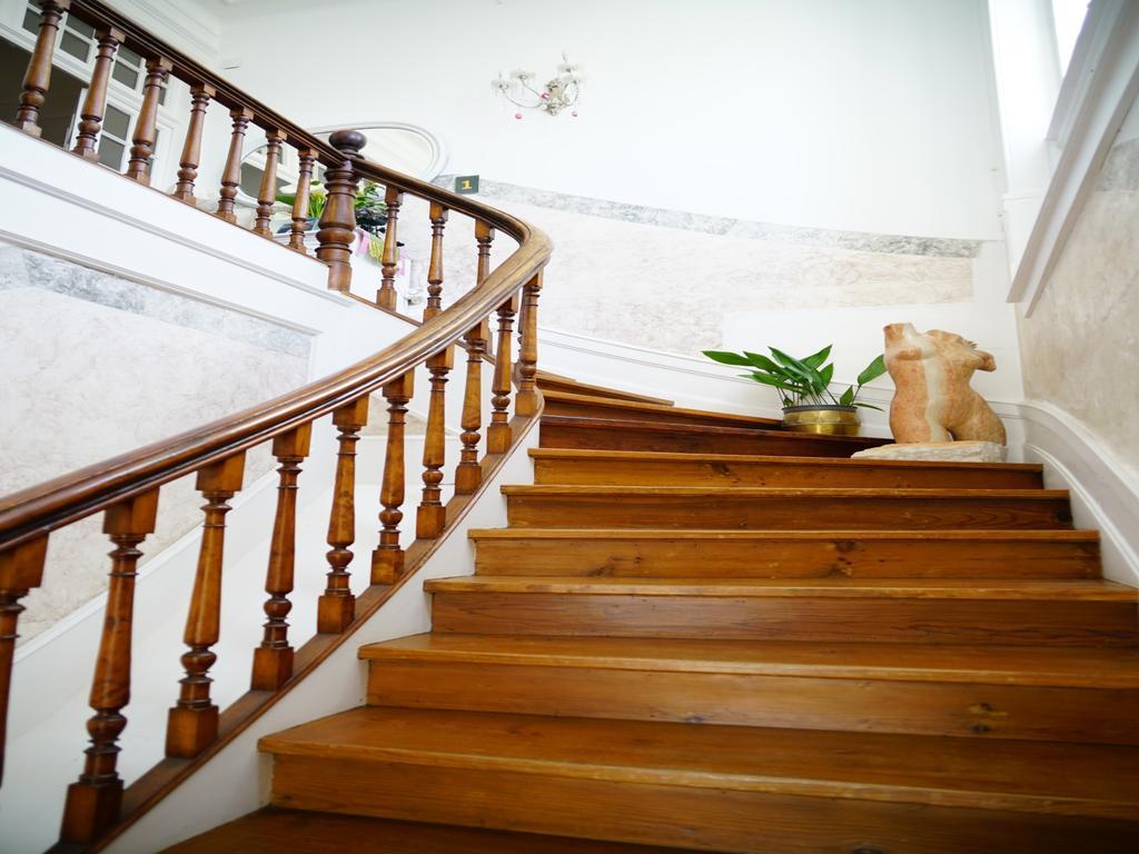 Adore Portugal Coimbra Guest House ภายนอก รูปภาพ